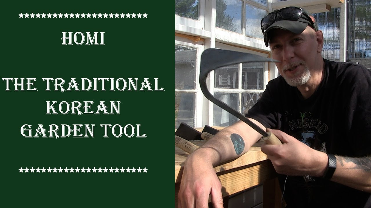 Homi: The Traditional Korean Gardening Tool