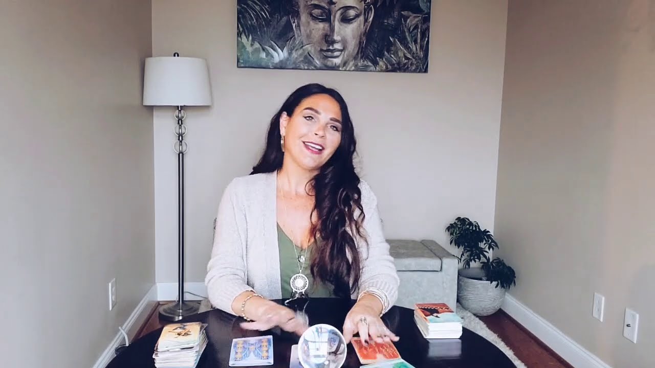 ОВЕН, «СВЕТЛЯЧОК» 🎶 ВАШ ЧЕЛОВЕК ЛЮБИТ ВЫЗОВЫ 😉 ❤ ВЫ ПРОТИВ НИХ ЛЮБИТЕ ГАДАТЬ НА ТАРО.