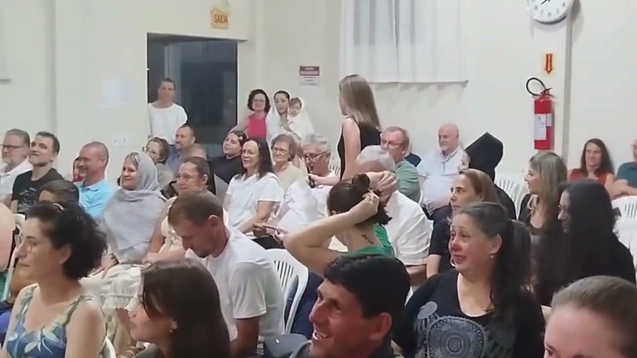 10ª turma da EAE apresentou um teatro criativo do Topa tudo pela evolução