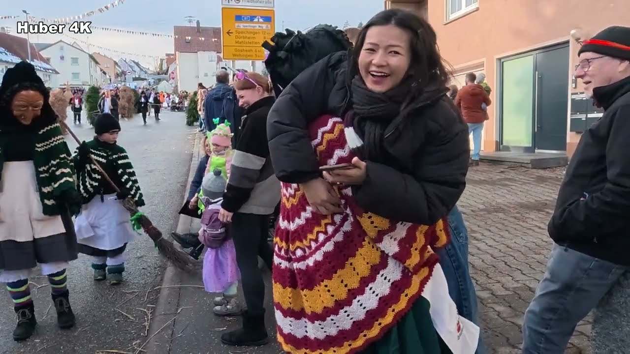 Strohbärentag Böttingen 2025
