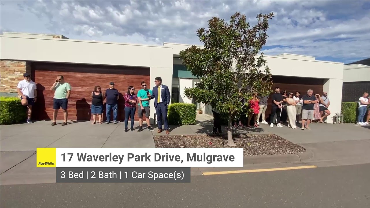 Live Auction @ 17 Waverley Park Drive, Mulgrave