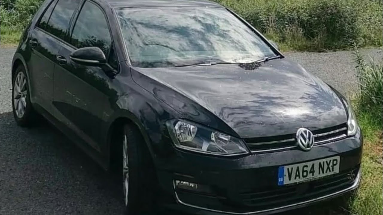 Vw Golf Mk7 maintenance. 2.0 TDI Battery replacement and oil change.