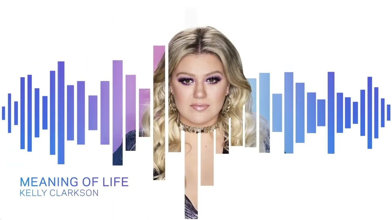 At The Grammys: Kelly Clarkson