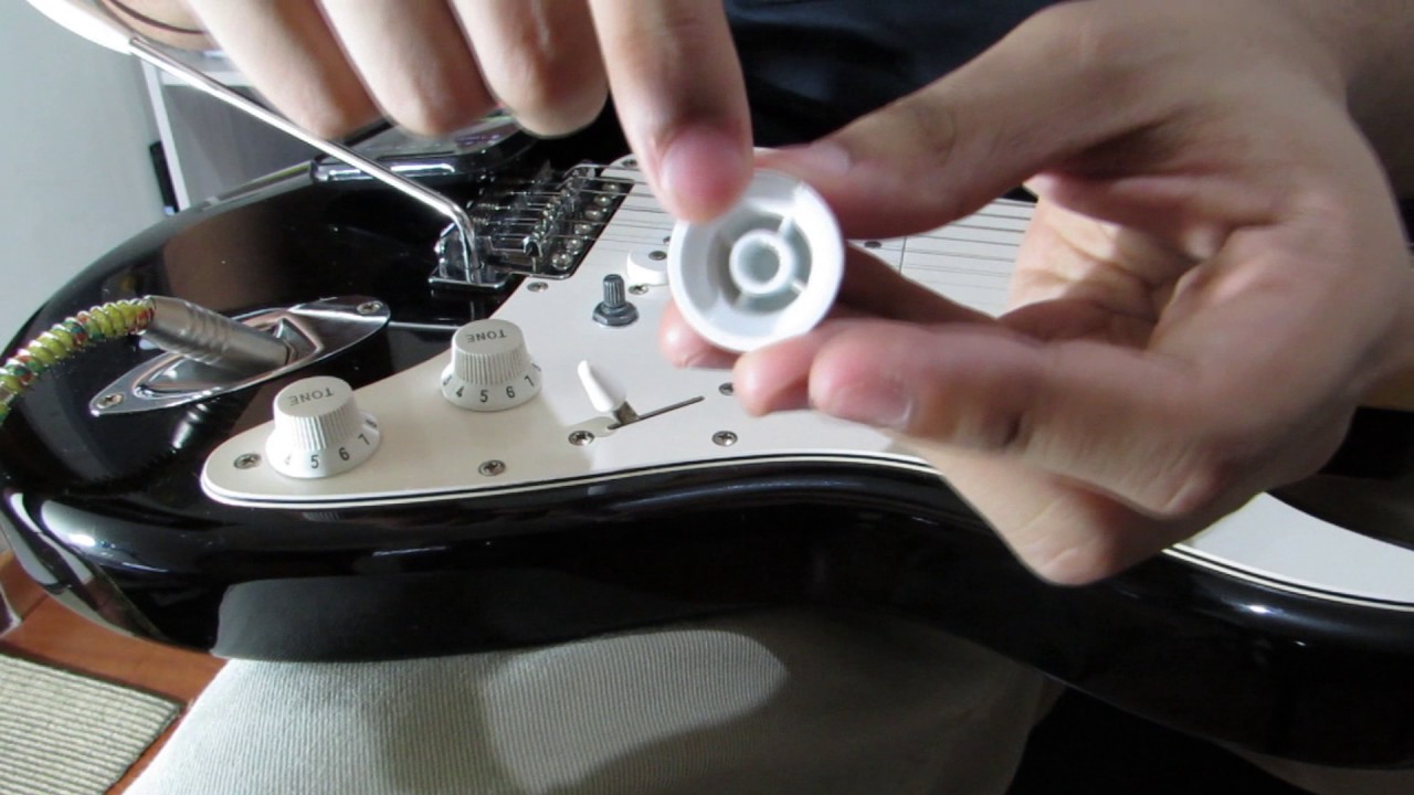 RETIRANDO botões de VOLUME e TONE da GUITARRA