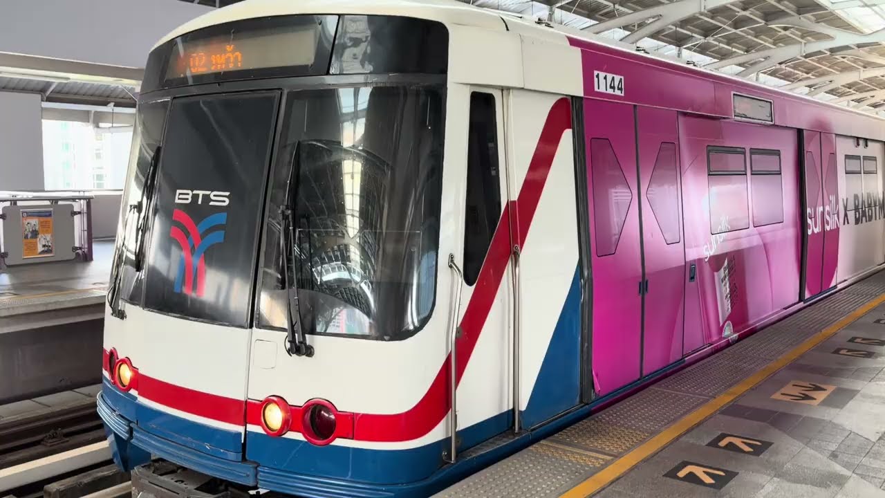 [Siemens IGBT] BTS Skytrain Silom line A1 departing Saint Louis (bound for Bang wa)