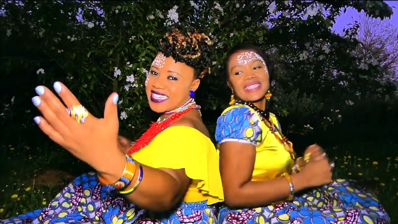 MISSVAHINE ft LA DIVA SAMRA (Ladha ya moana) [Clip Officiel]