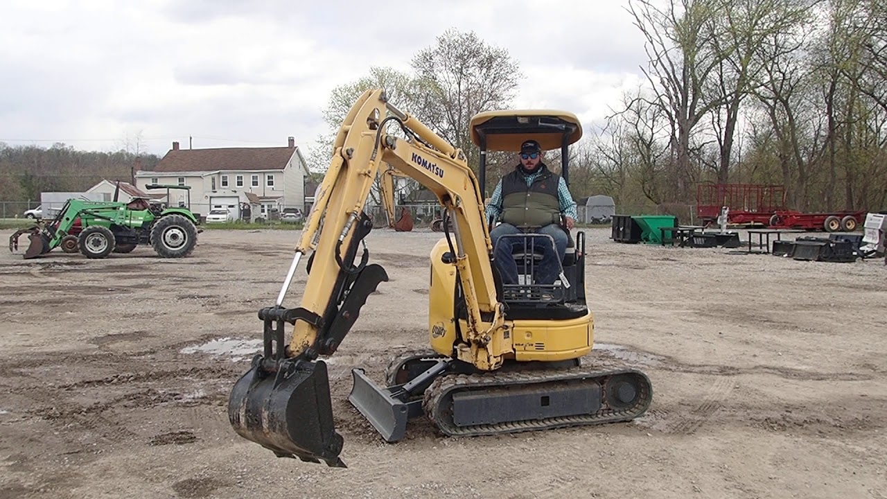Komatsu PC20 Mini Excavator