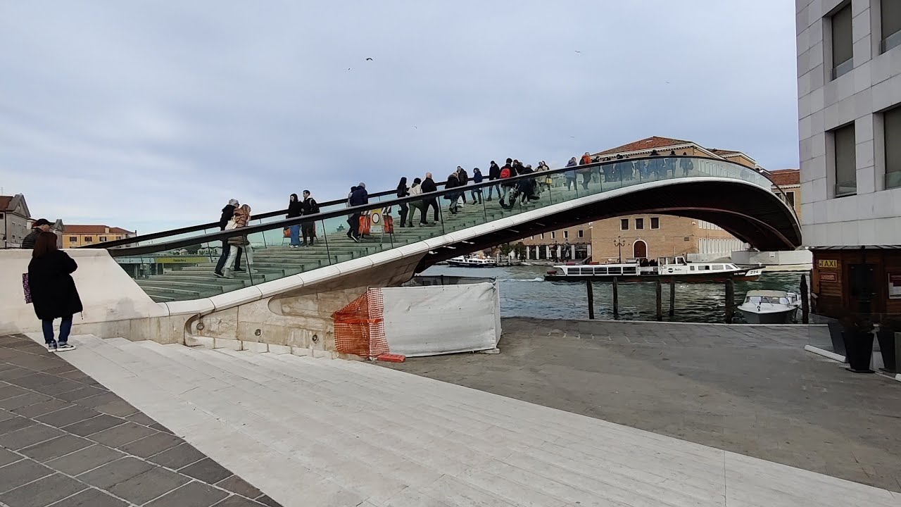 [ITA] 🇮🇹 Travelling from Piazza del Mercato to Venezia / Venice, Italy by Bus