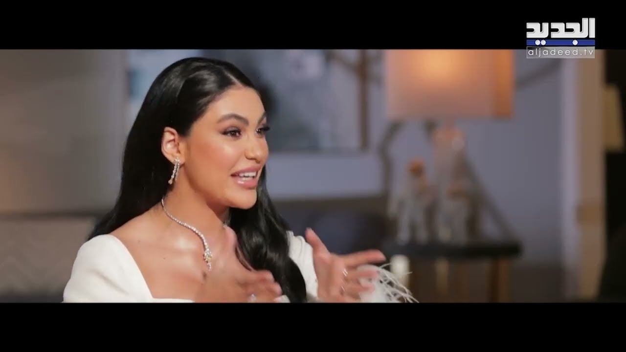 خطيب شيرين ابو العز يحرجها مباشرة على الهواء