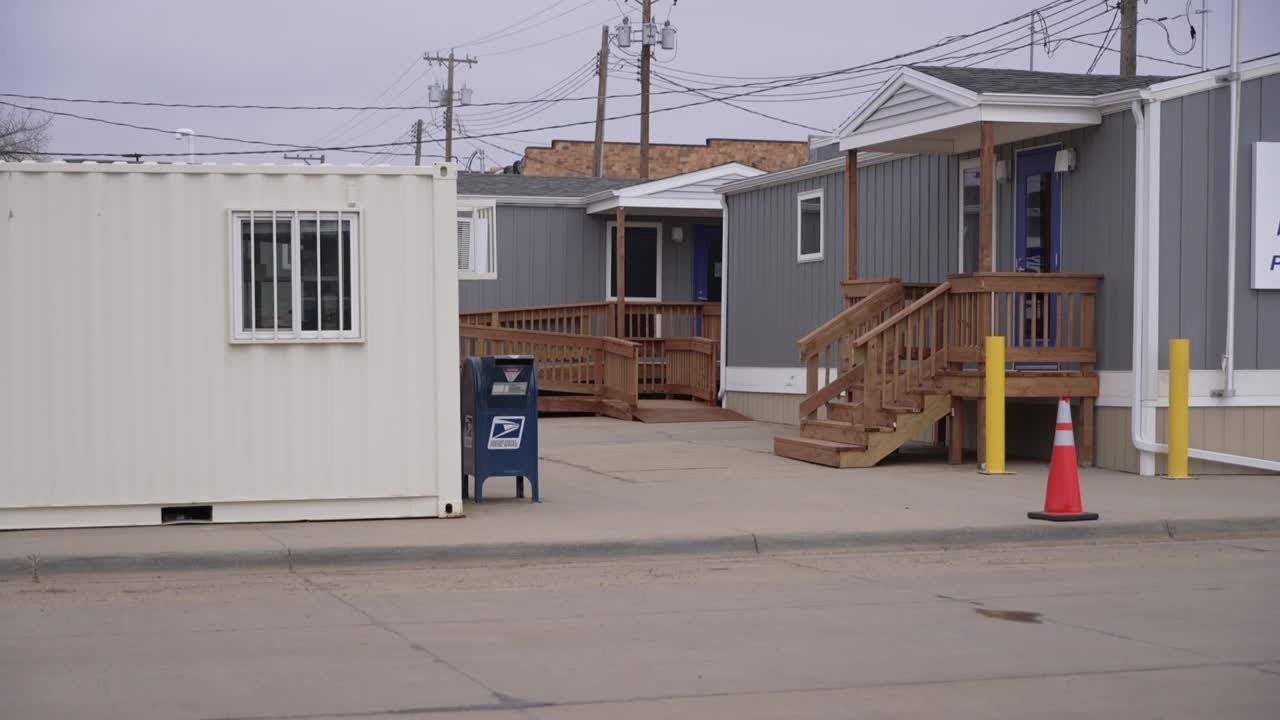 Baker residents frustrated after post office closure leaves questions unanswered