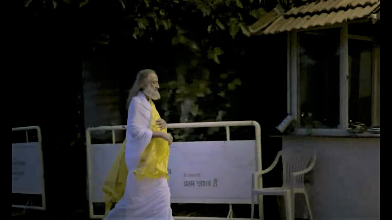 Sri Sri Ravi Shankar Gurudev Entry To Rudra Puja From Bangalore Ashram