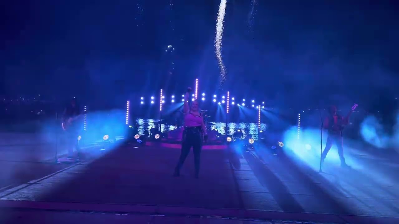 Sea World San Antonio Hydro Xtreme FX Ski Show Fourth of July Rock Concert with Stunts