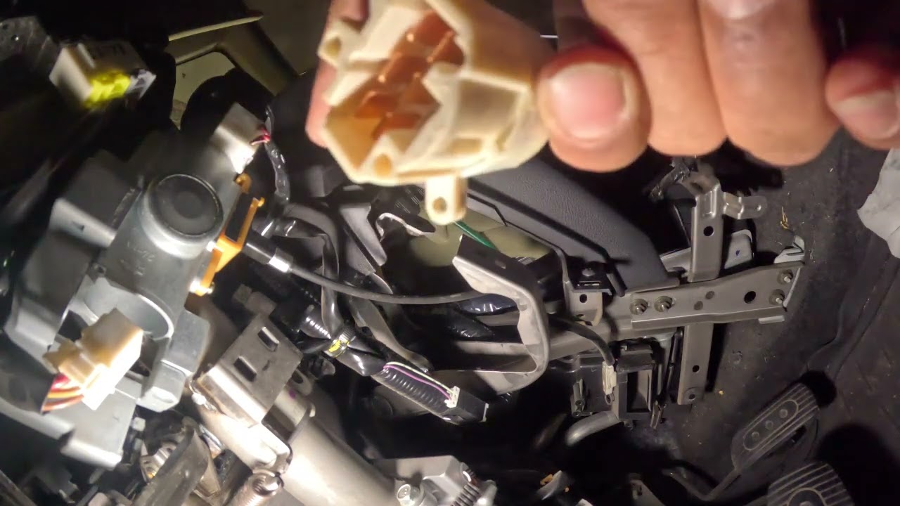Stuck Ignition Switch 2007 Nissan Versa