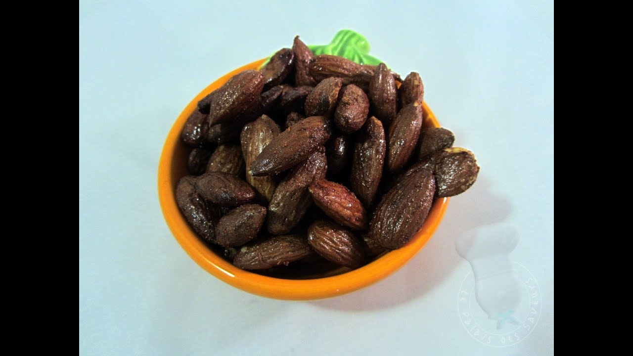 Recette des amandes grill&eacute;es au sirop d'&eacute;rable et paprika fum&eacute;