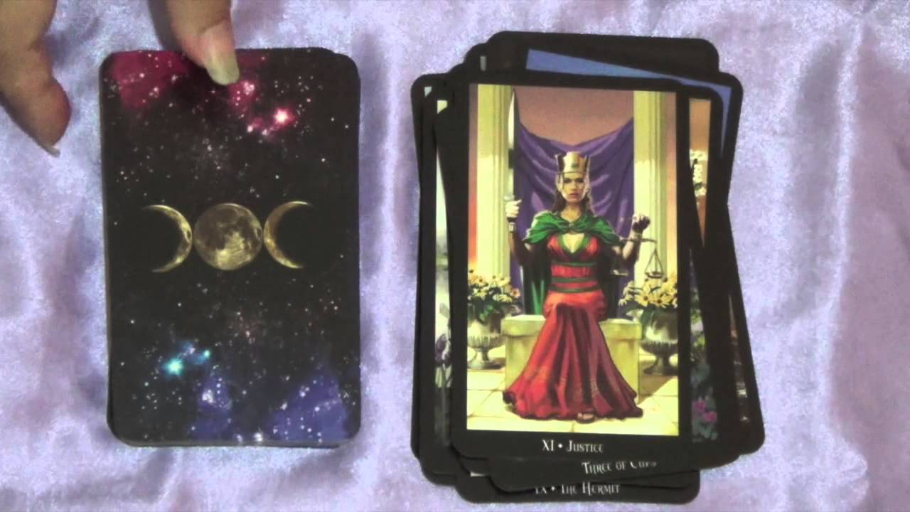 The Witches Tarot Review