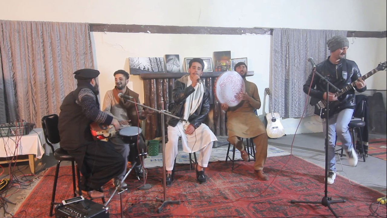 Xhan sadaqa ta bachey ma dinarey,