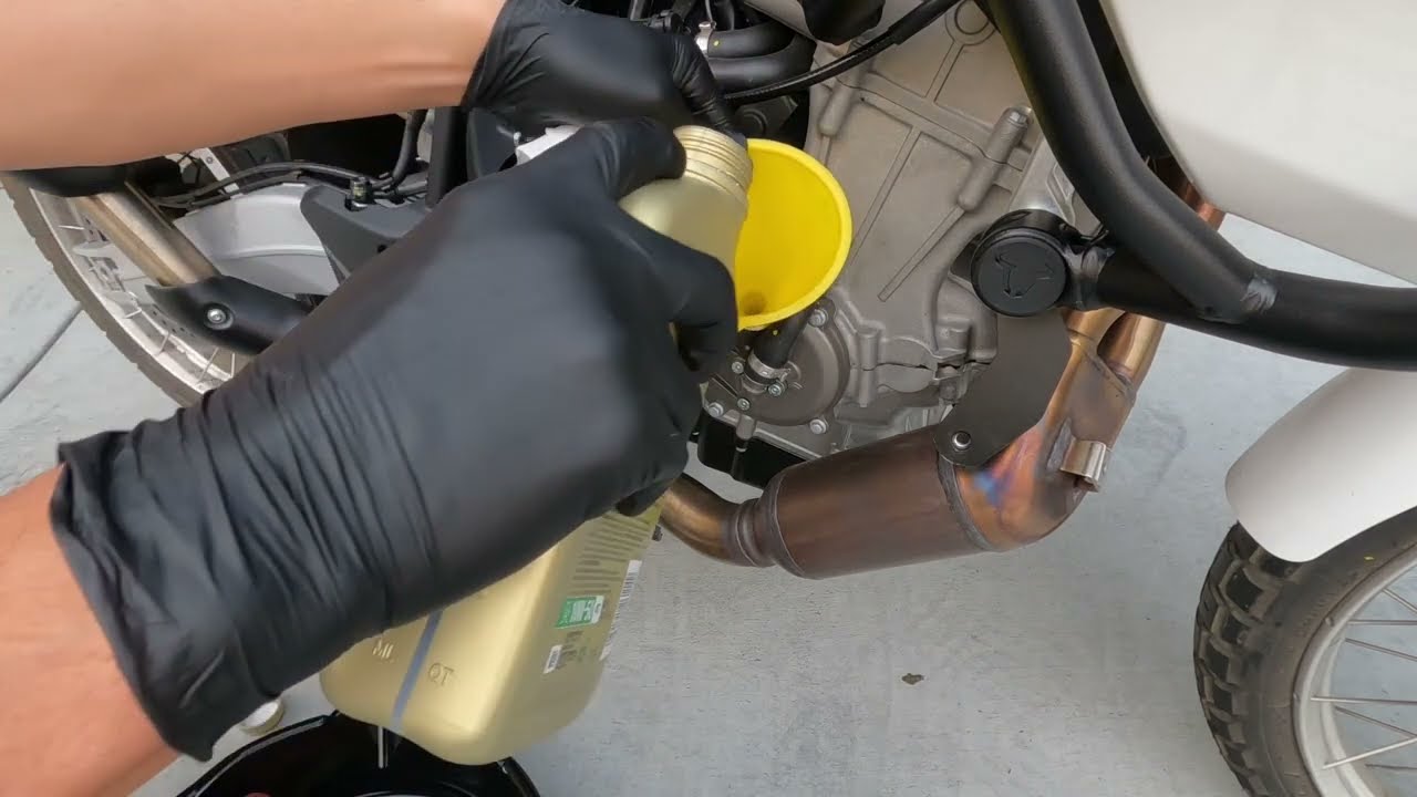 aprilia Tuareg 660 Oil Change