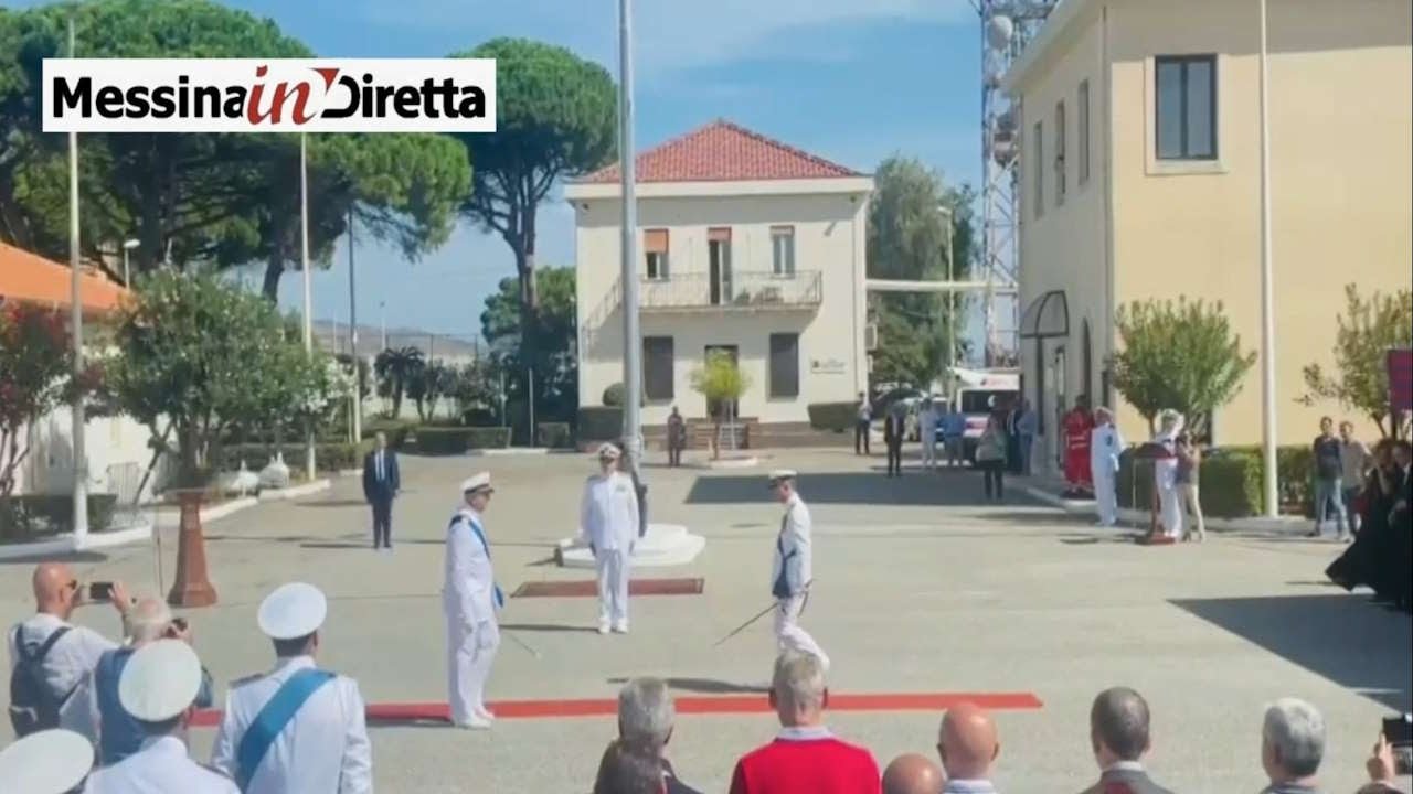 Messina, cerimonia di cambio al Comando del Nucleo Supporto Logistico della Base Marina Militare