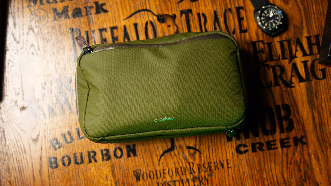 By Far, The Most Practical Everyday Carry (EDC) Tech Kit & Gear Suggestions