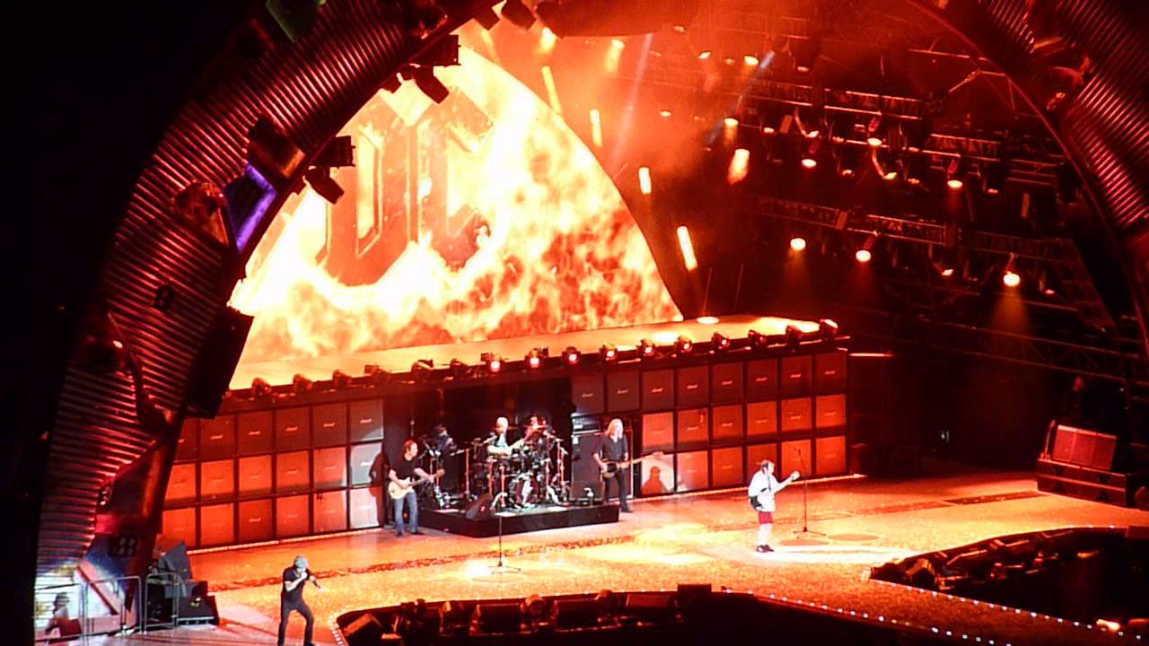 AC/DC - Highway To Hell (Stade de France Paris)