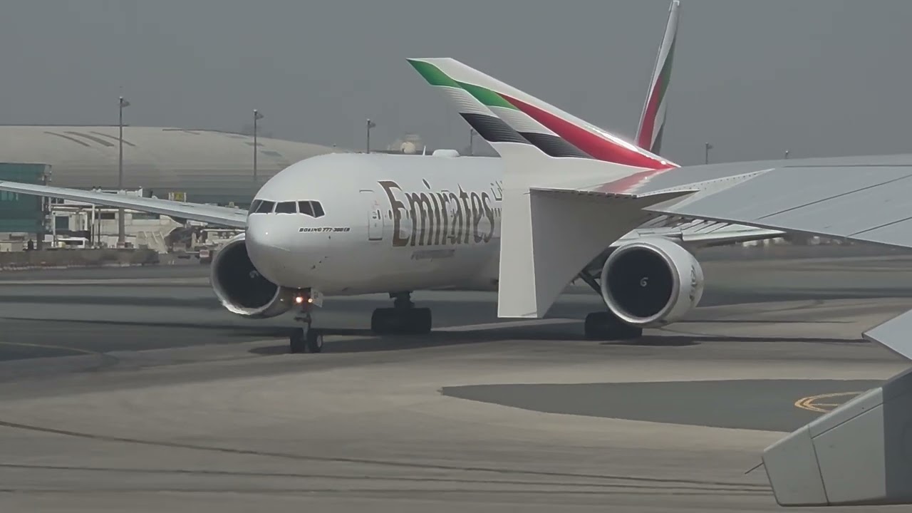 Emirares A380's Galore ...10x Emirates A380's and a 777 seeking in... at Manchester and Dubai...