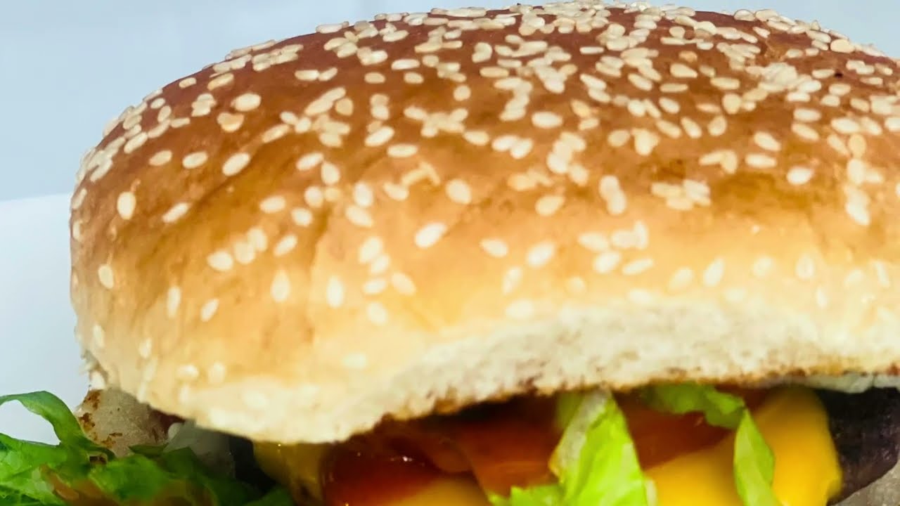 Homemade Healthy Cheeseburger 🍔 | Easy & Quick Recipe