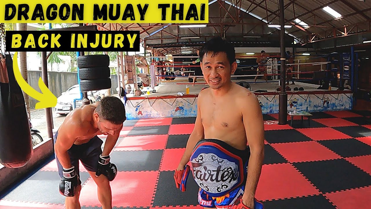 Training with a BACK INJURY at Dragon Muay Thai | SE03E78