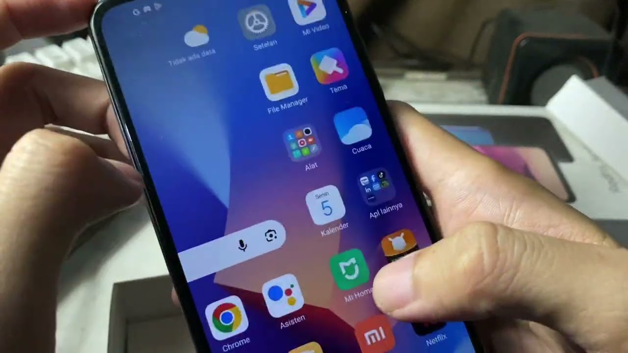 Hp bekas under 1 juta, xiaomi redmi note 10s, 8/128 lcd bongkaran fungsi normal.