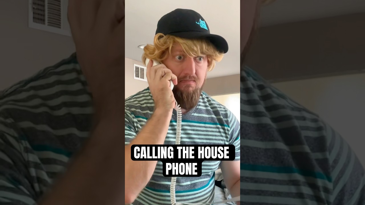ЗВОНОК НА ДОМ ТЕЛЕФОН cc: ​⁠@DerrickStroupComedy #djhuntsofficial #comedyvideos #relatable #wtf
