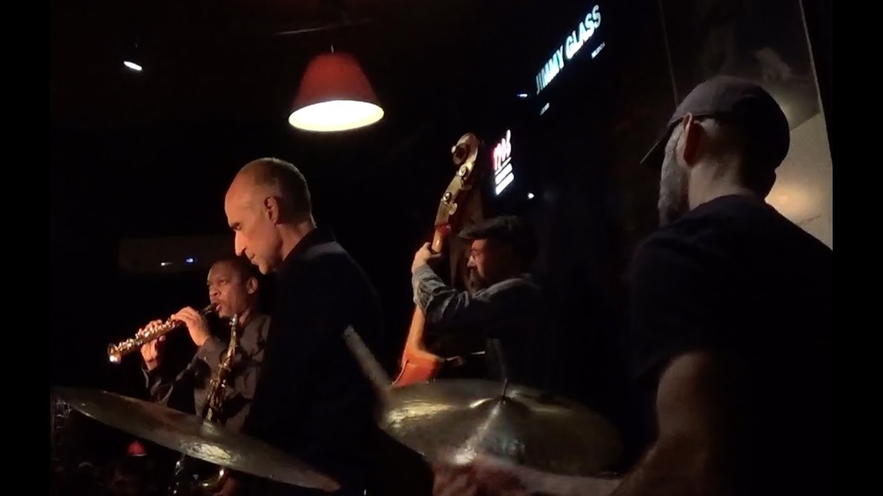 Ralph Alessi´s This Against That / Featuring Ravi Coltrane at Jimmy Glass Jazz Bar