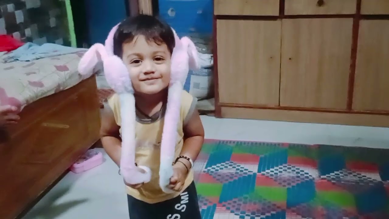 Piu cha baby hug ear muffs 😉 #shortvideo #viralvideo 