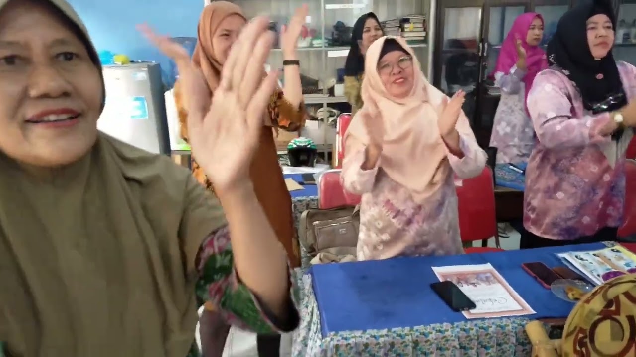Berbagi Praktik Baik 