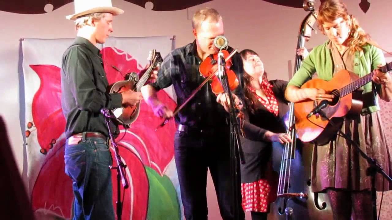 Foghorn Stringband - 21 March 2014 - Hell and Scissors