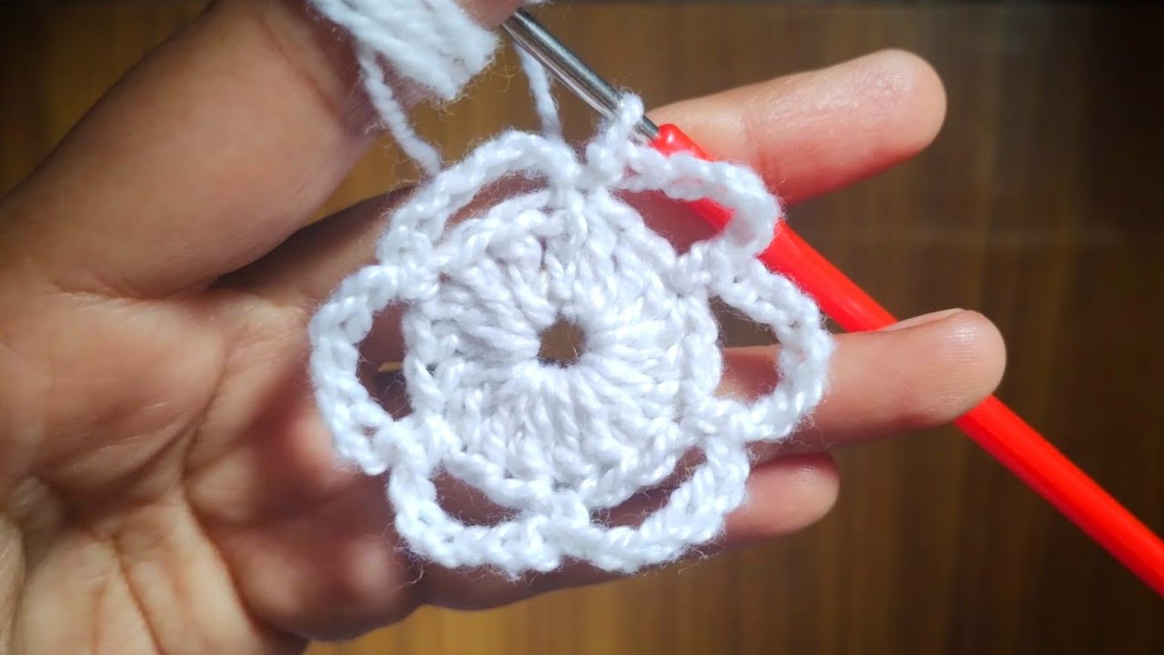 Small crochet flower | thank you 😊
