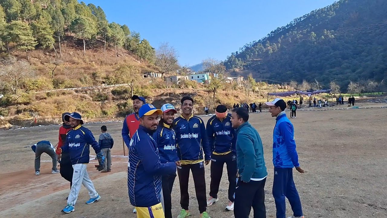 बागेश्वर vs chamoli ke ladke 51000 tournament semifinal match , garur(सीमार)❤️✌️
