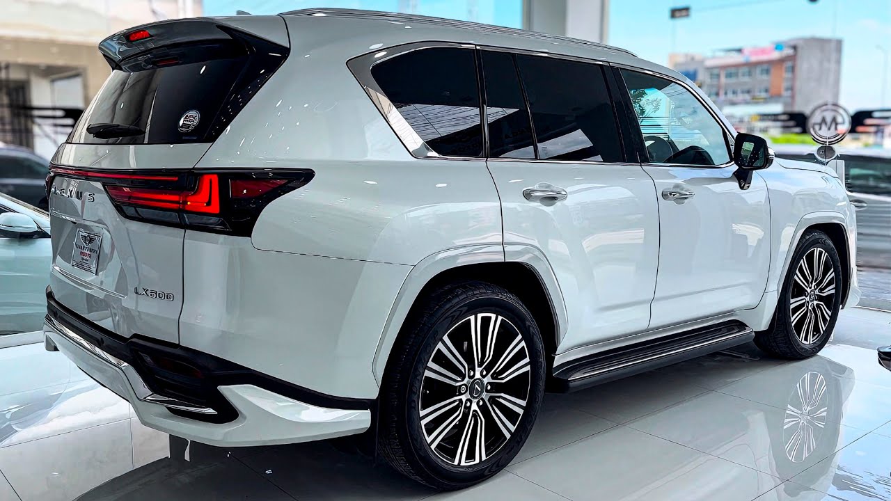2025 Lexus LX 600 - Interior and Exterior Walkaround