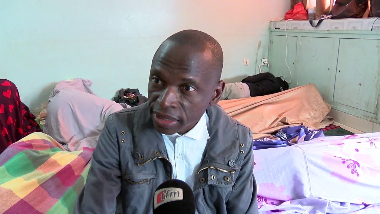 LES PROFESSEURS SORTANT DE FASTEF EN GREVE DE LA FAIM