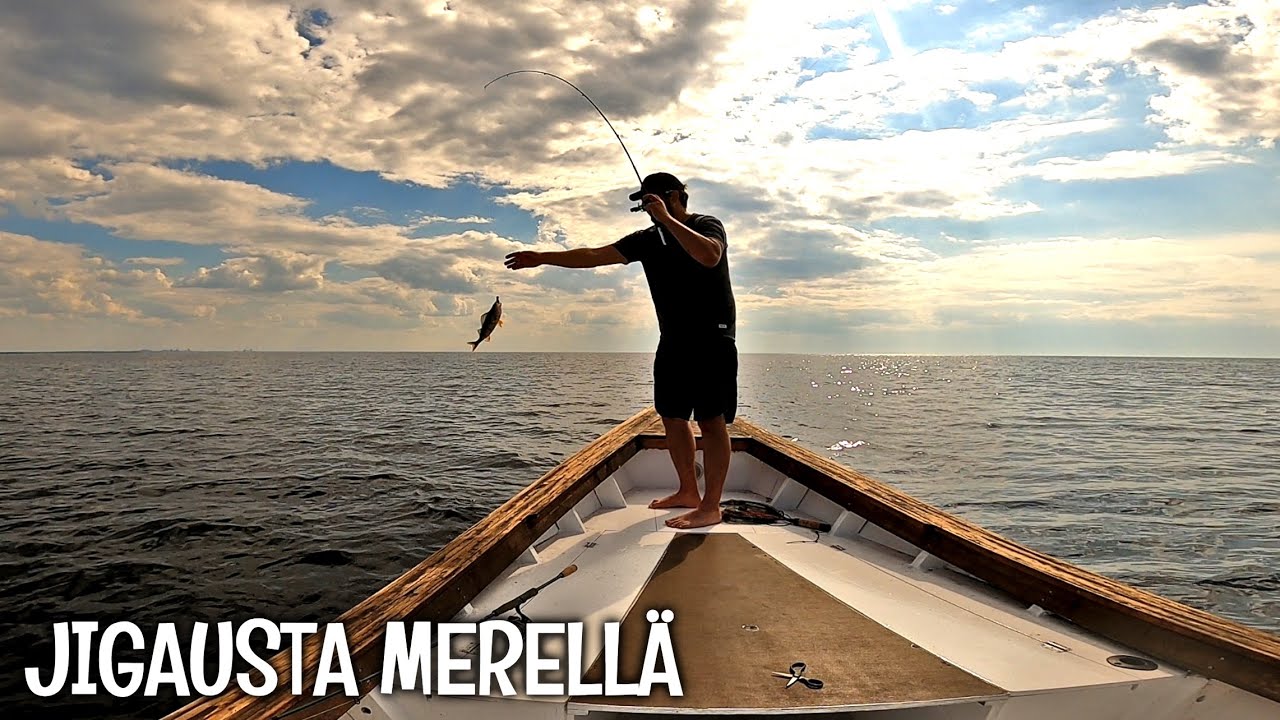 AVOMERELT&Auml; AHVENTA - ISO KALA YLL&Auml;TTI KALASTAJAN