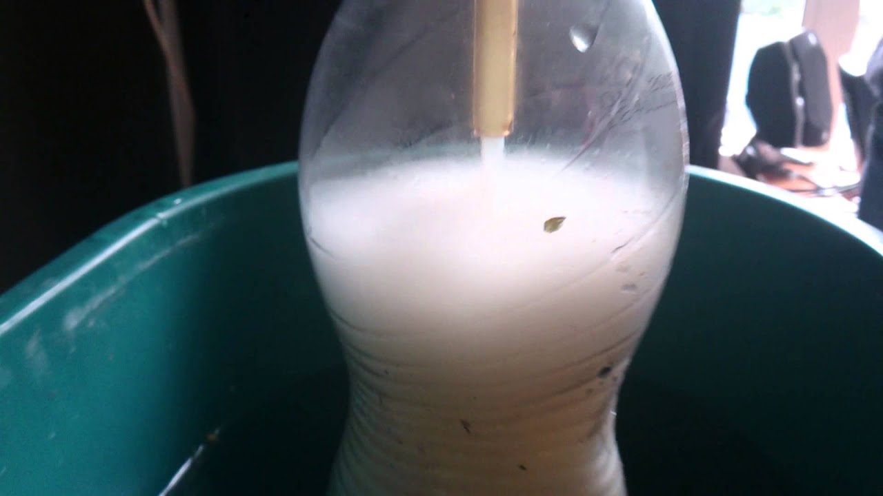 Crazy Looking Smoke in Gravity Bong