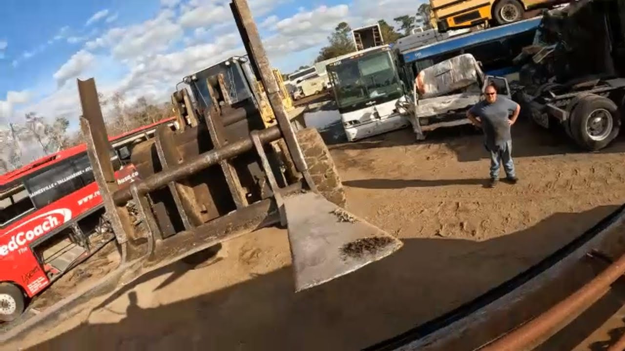 TODAY WAS ABSOLUTE CHAOS #scrap #metal #recycle #steel #crushing #copper #aluminum #crushing 