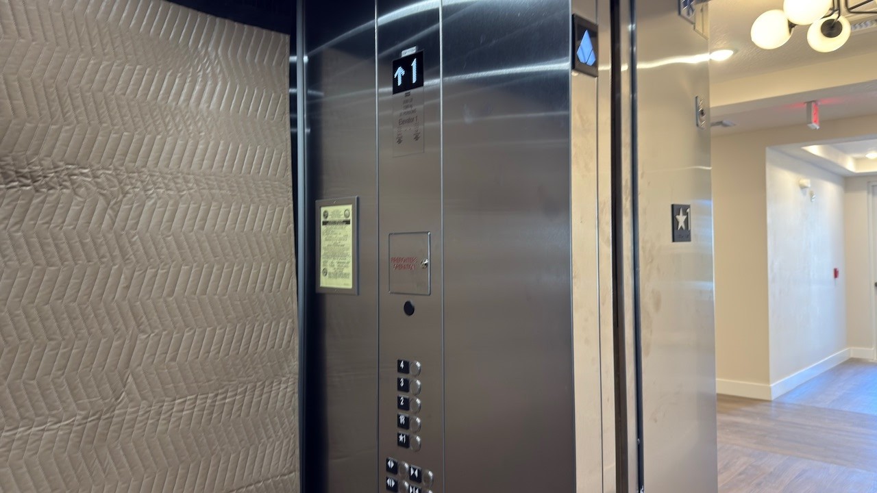 BRAND NEW! KONE MonoSpace 500 DX Traction Elevator @ 52 at Park Apartments Bldg 1, Orlando, Florida