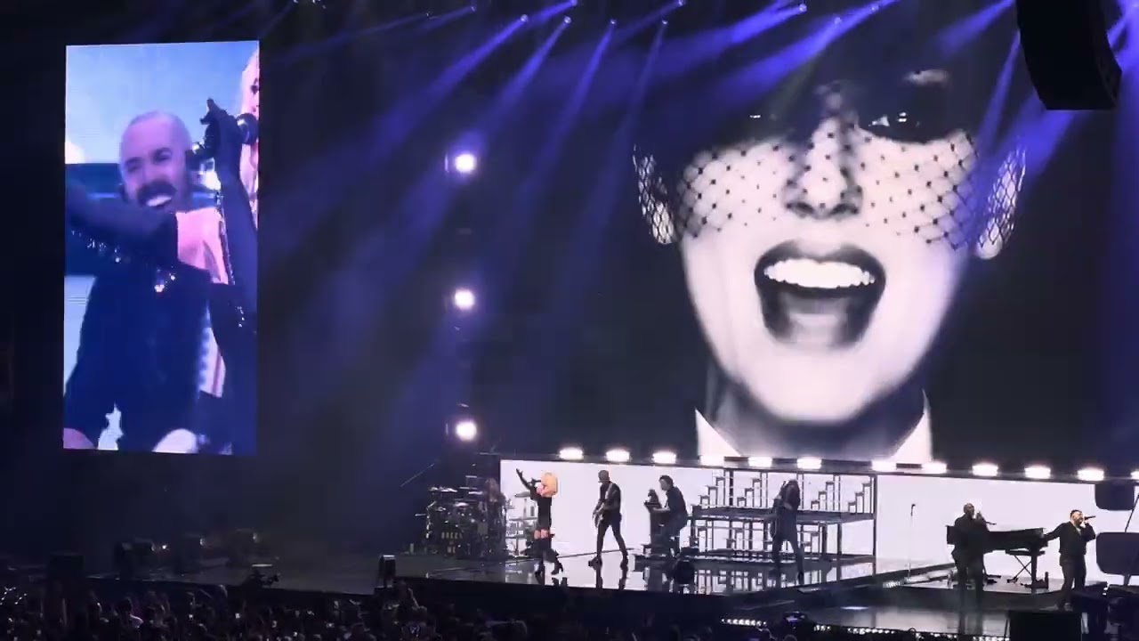 Shania Twain - Man! I Feel Like A Women | Queen Of Me tour | O2 Arena | 16th September 2023