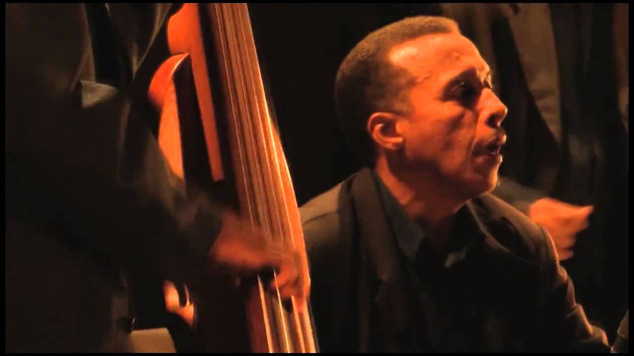 SEPTETO SANTIAGUERO - Oye mi tono (Video oficial)