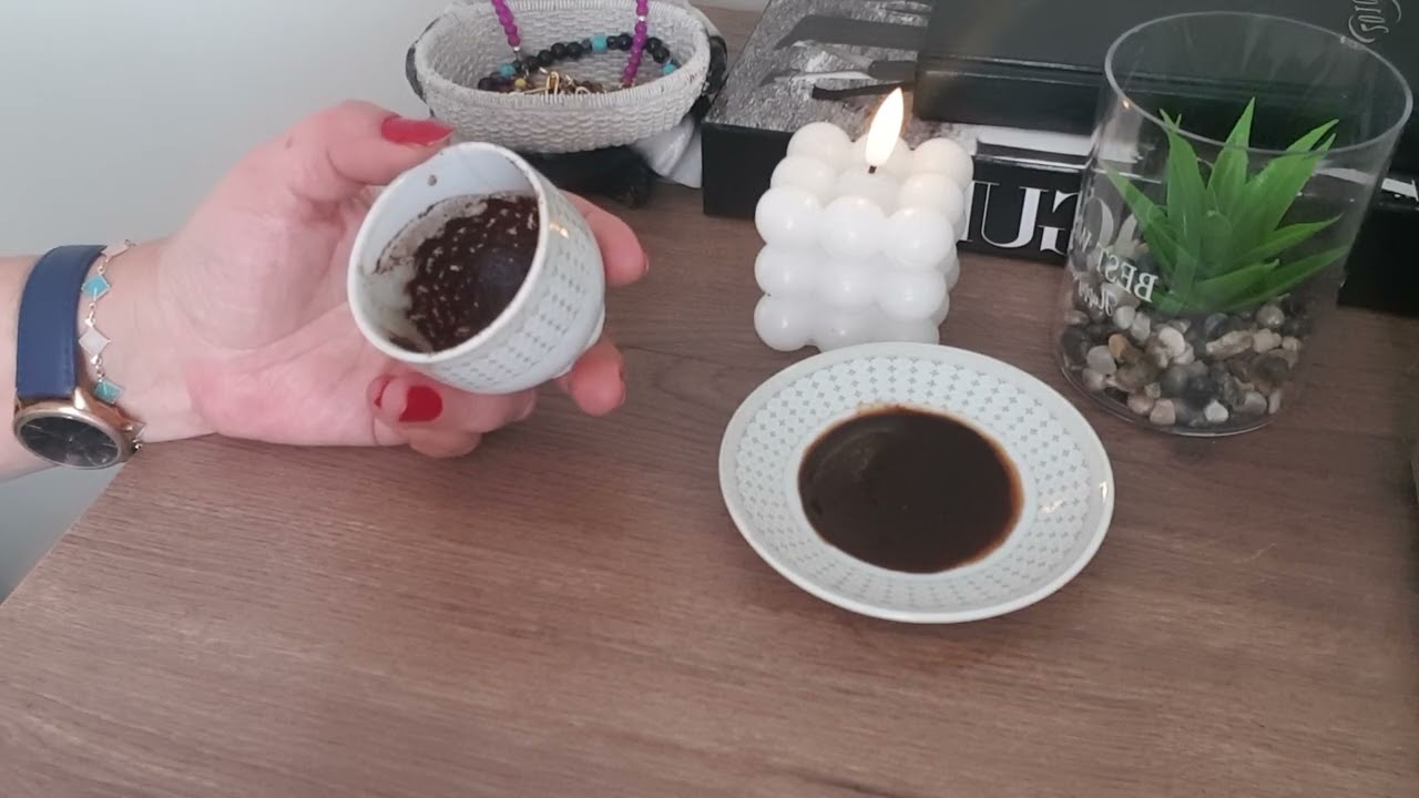 BAŞAK BURCU DEDEKTİF GİBİSİN KAHVE FALI