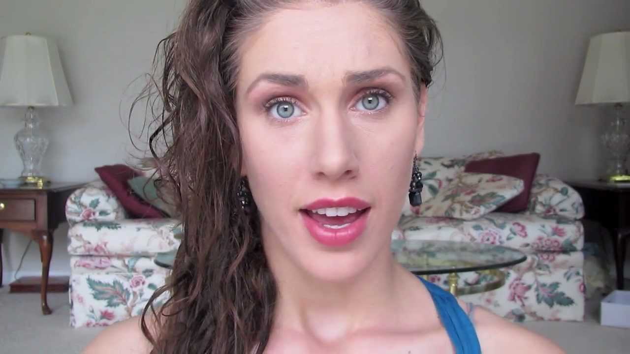 Cute and Quick Natural Makeup Tutorial For Beginners!!