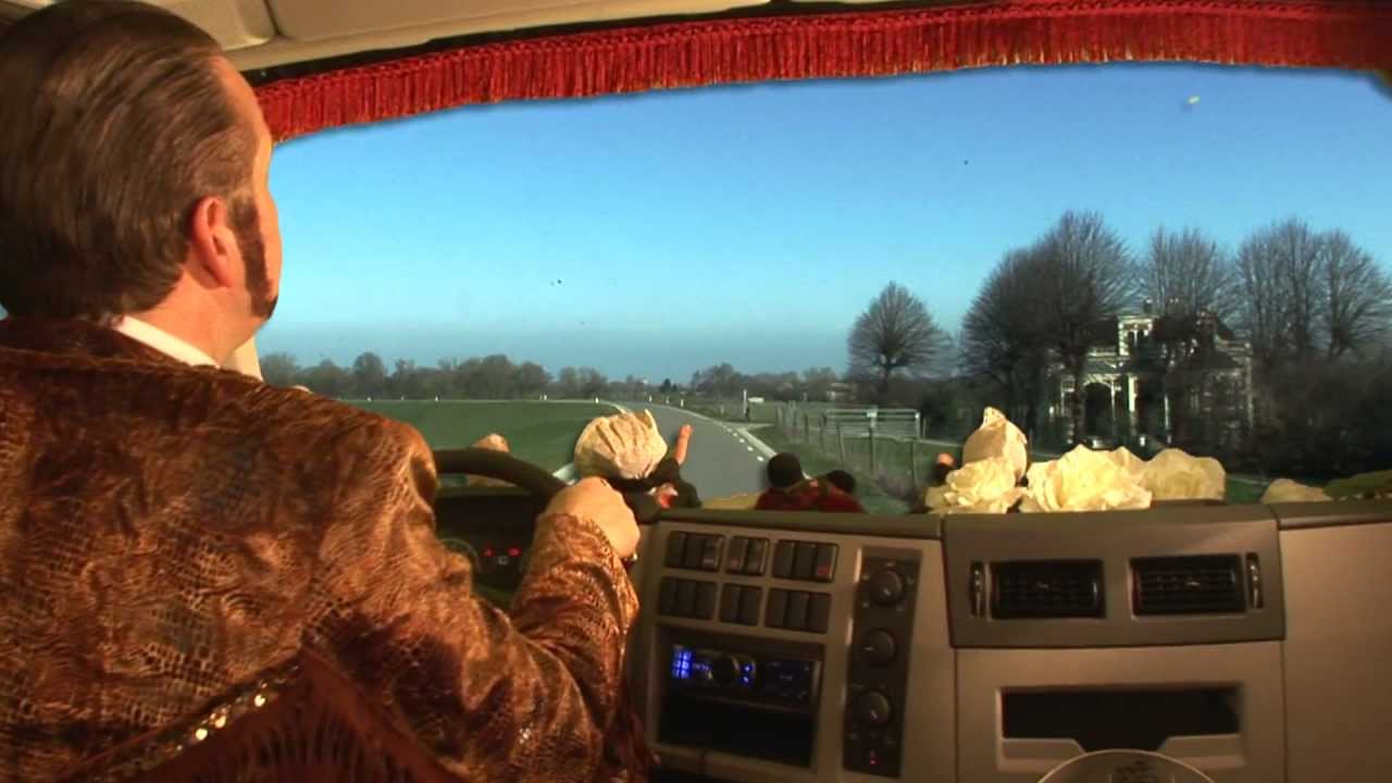 Ronnie Ruysdael vhv de Sjonnies Al jaren truckchauffeur