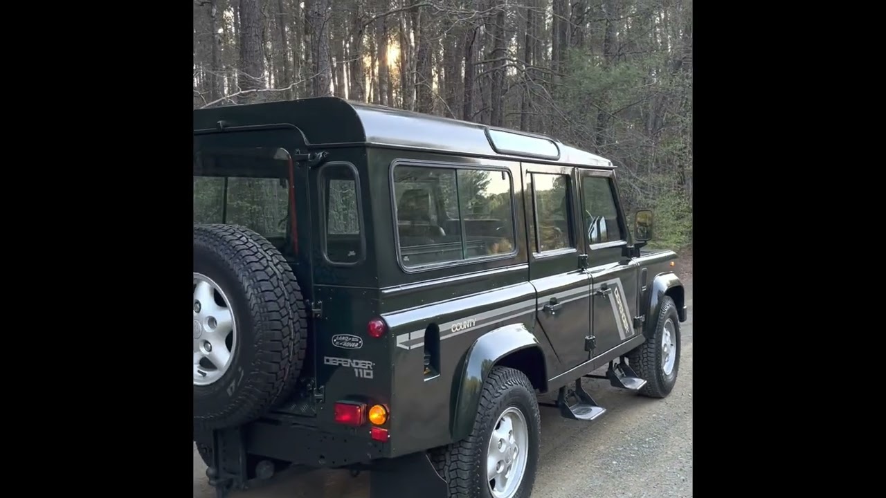 1996 Defender 110 - 300Tdi - Epsom Green British Classic - SOLD