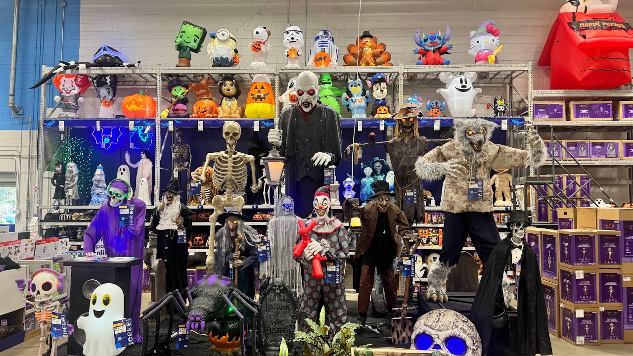 Lowe’s Halloween 2025 Store Tour