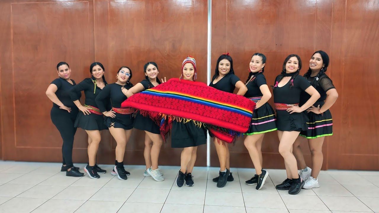 Me Tienes Loca - Grupo Ocobamba