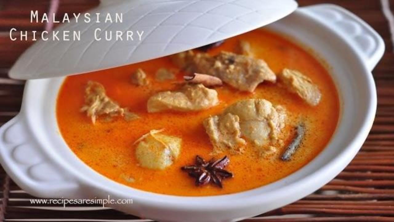 Malaysian Chicken Curry ( Nyonya Chicken Curry with Coconut Milk)